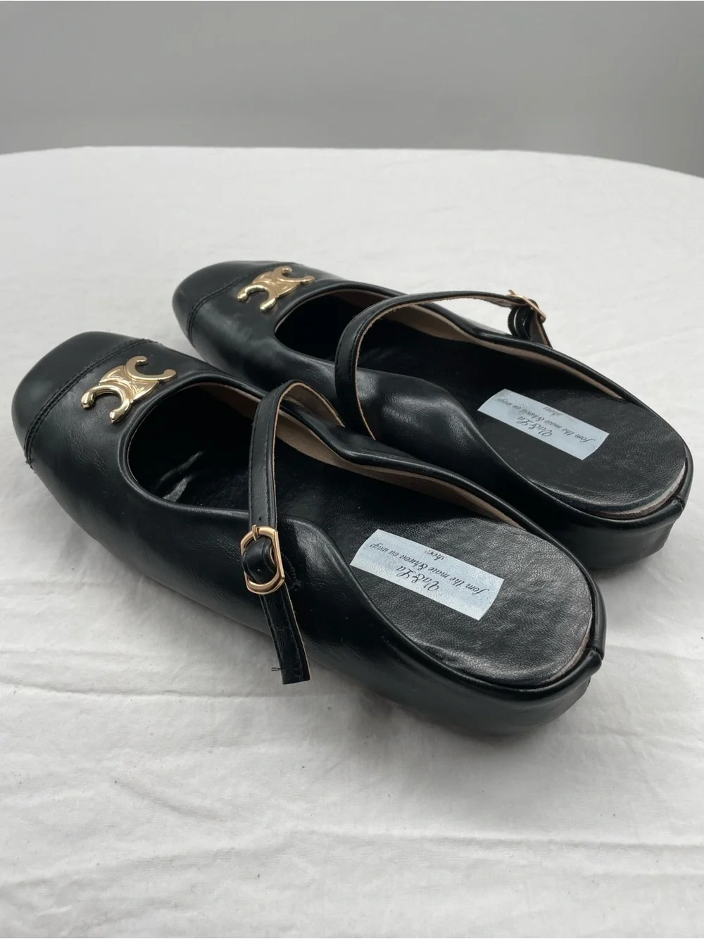 Va & La French Retro Mary Janes - Shallow Mouth Square Toe. 245 (US 8). - Picture 5 of 9